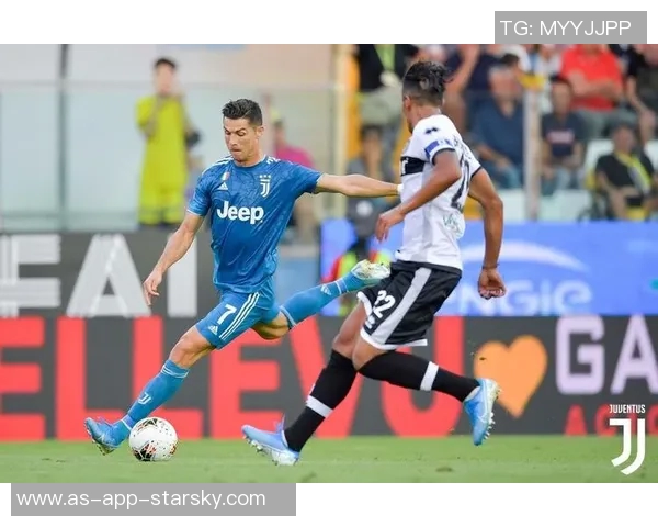 哈克斯分享球队快节奏打法乐趣强调切入跑动与空间创造的重要性