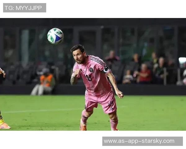 梅西双响助力球队季后赛首战胜利荣膺全场最佳毫无争议