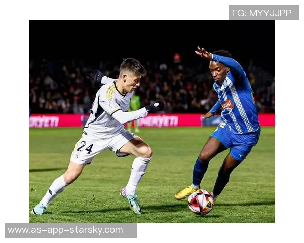 斯特林无球可踢与小学生共训蓝军计划已将其排除在外