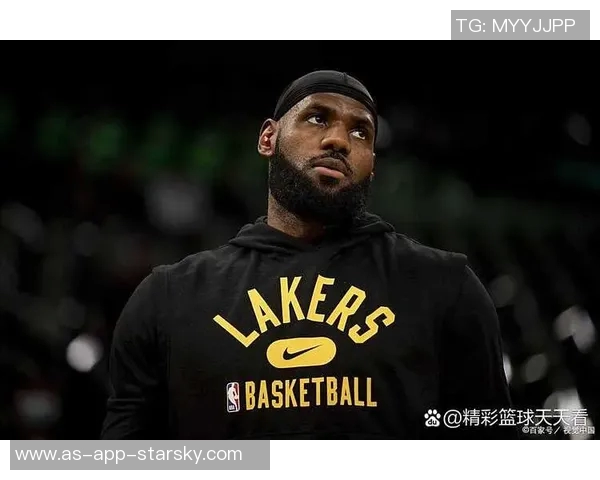 詹姆斯周二中午宣布退役实为广告宣传早有预兆引发热议