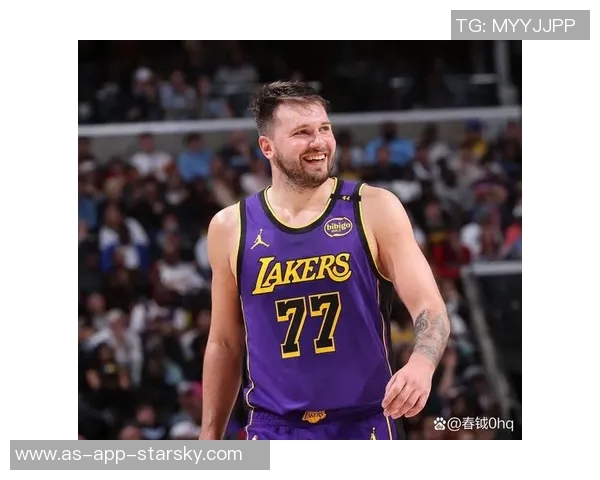 雷迪克确认东契奇将出战对阵太阳比赛里夫斯与斯玛特也将参赛