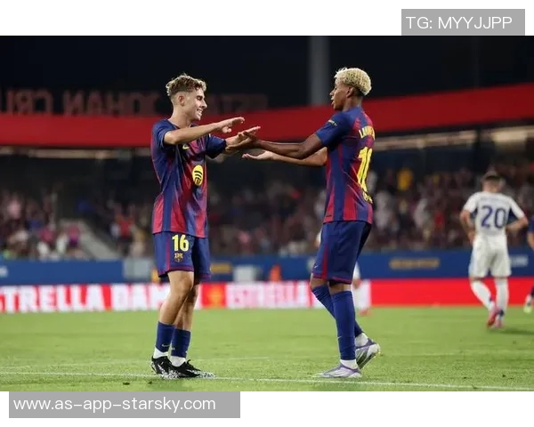 巴萨本周最后一训结束费尔明与亚马尔恢复情况良好