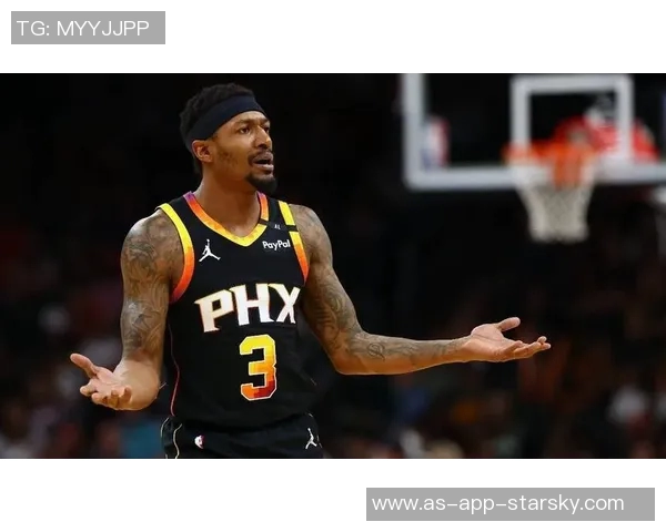 布歇分享球队氛围感受：竞争如战斗般激烈让我倍感振奋