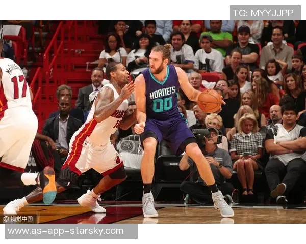 哈姆首败终结不败金身热火逆转获胜令战绩降至16胜1负