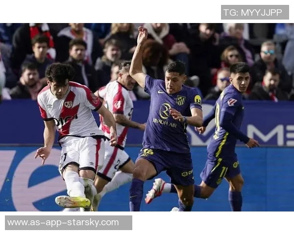 阿斯报道多家俱乐部欲租借马竞新援巴尔加斯遭拒绝